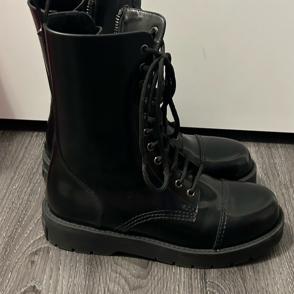 Valentino Garavani Combat boots WOMEN - Picture 4 of 9